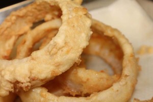 best onion rings in pensacola